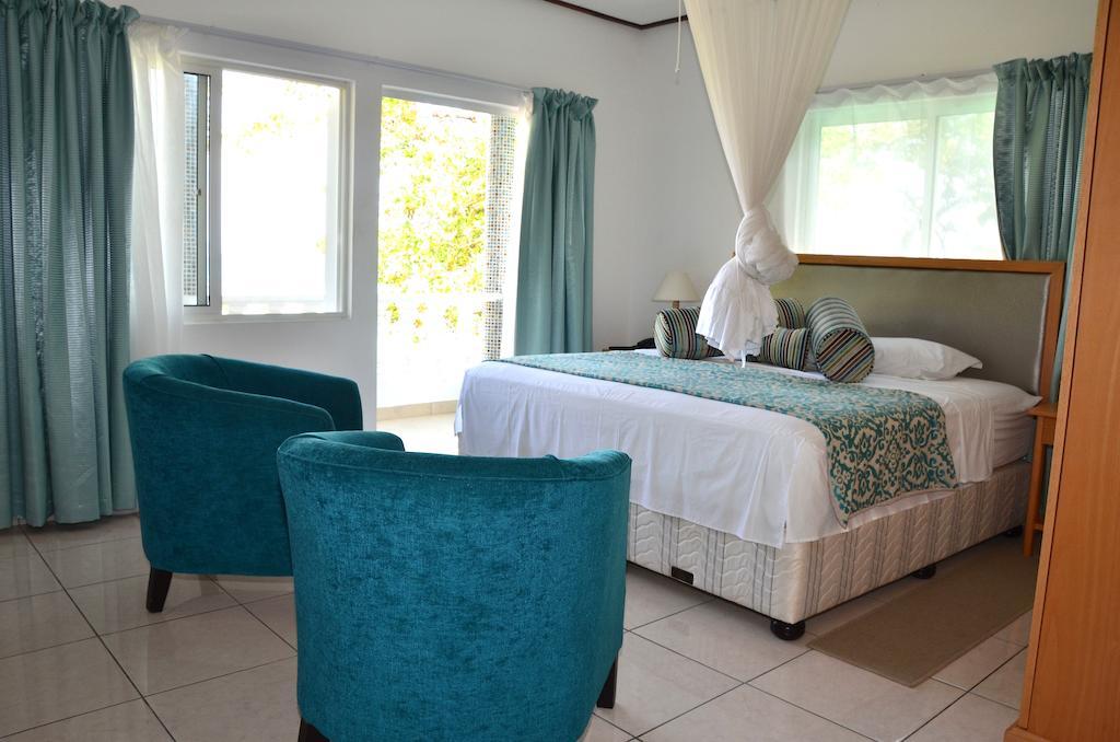 Moonlight Beach Villa Ла-Диг Номер фото