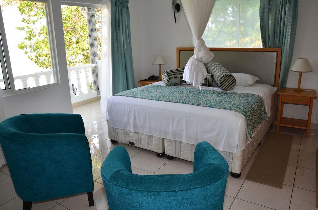 Moonlight Beach Villa Ла-Диг Номер фото